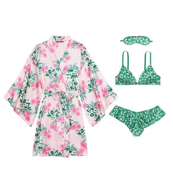 Victoria secret Very Sexy 4-Piece Silk Gift Set - Picture 3 of 6